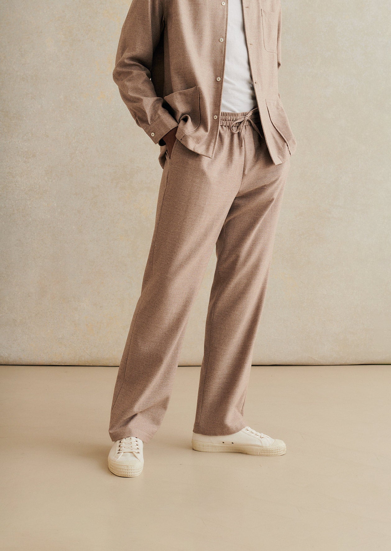 Drawstring trousers