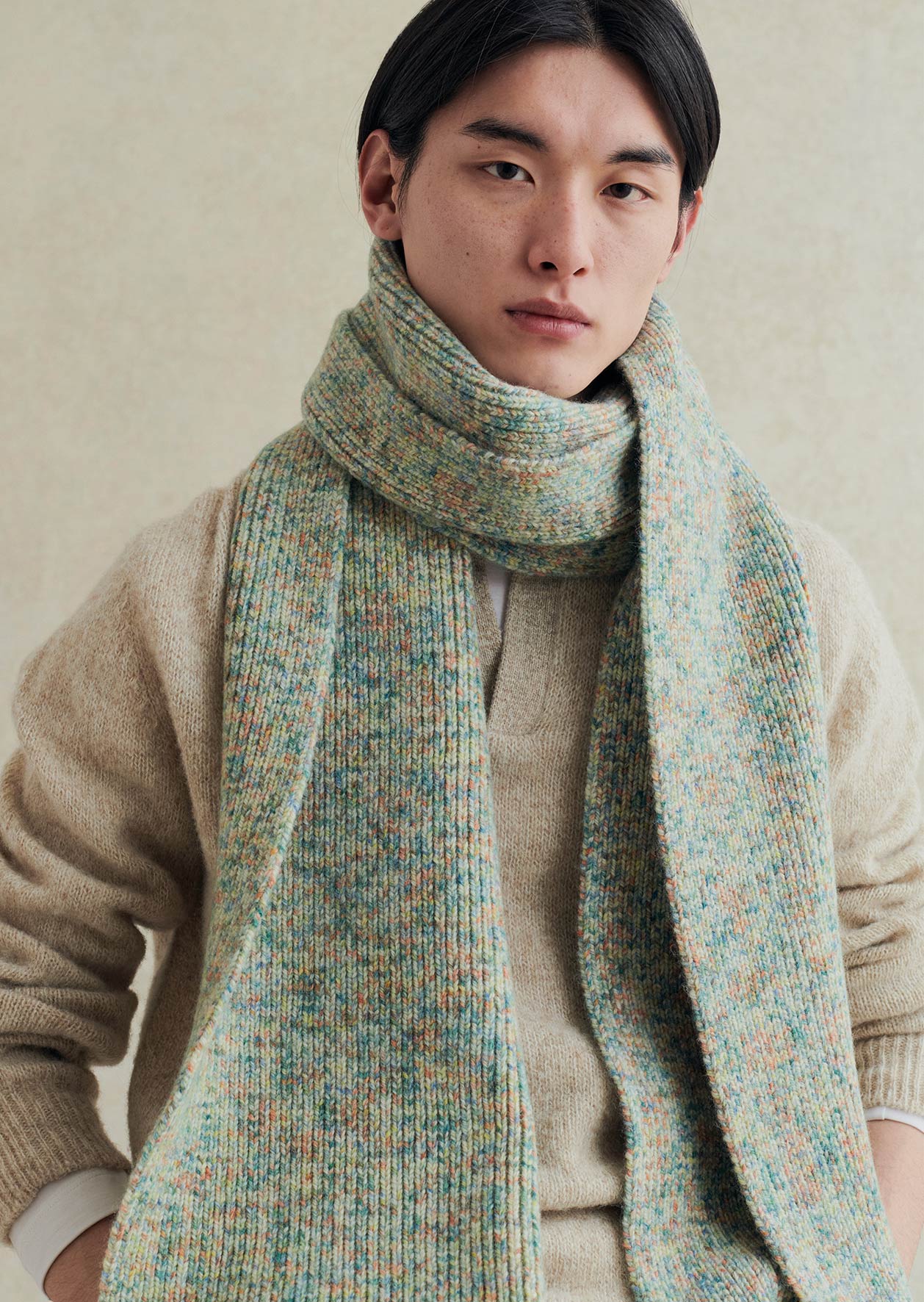 Knitted scarf