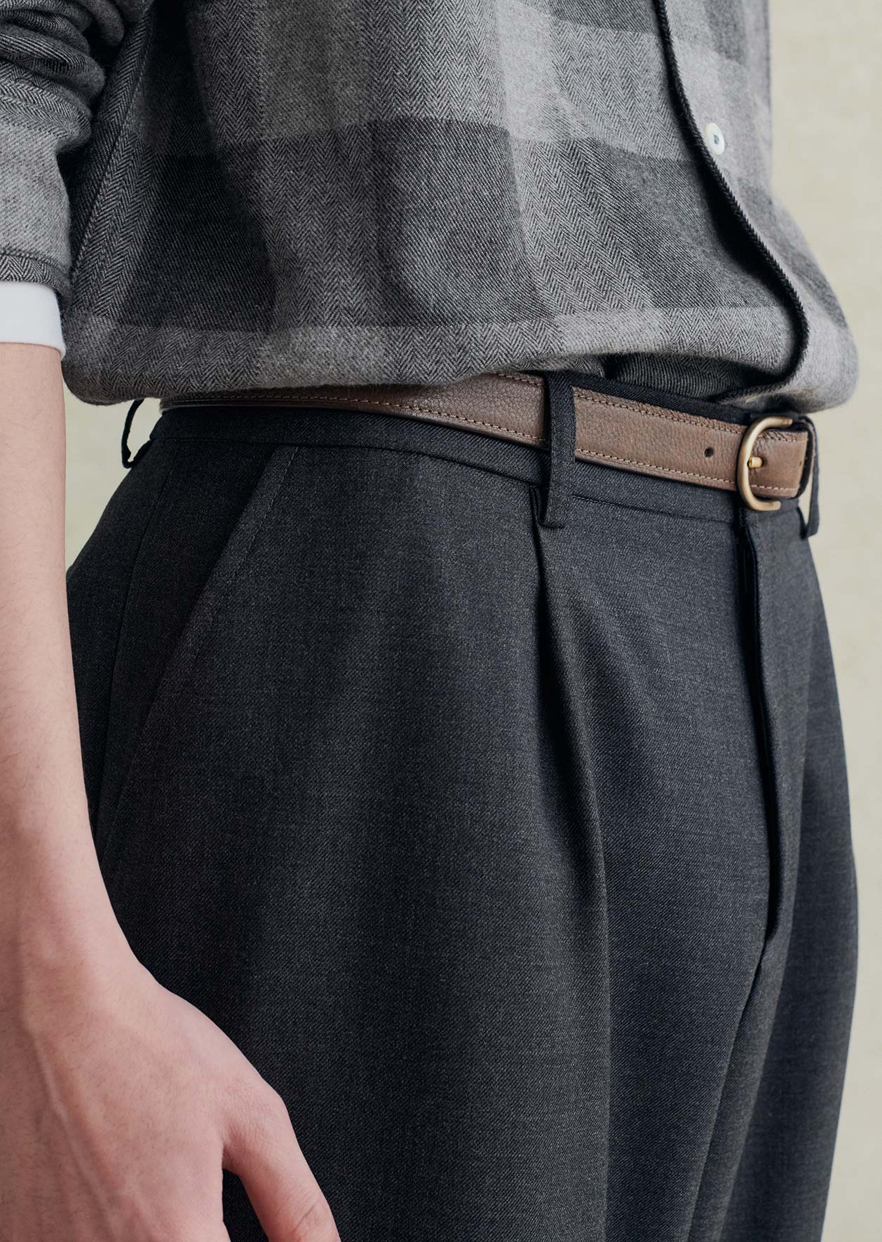One pleat trousers