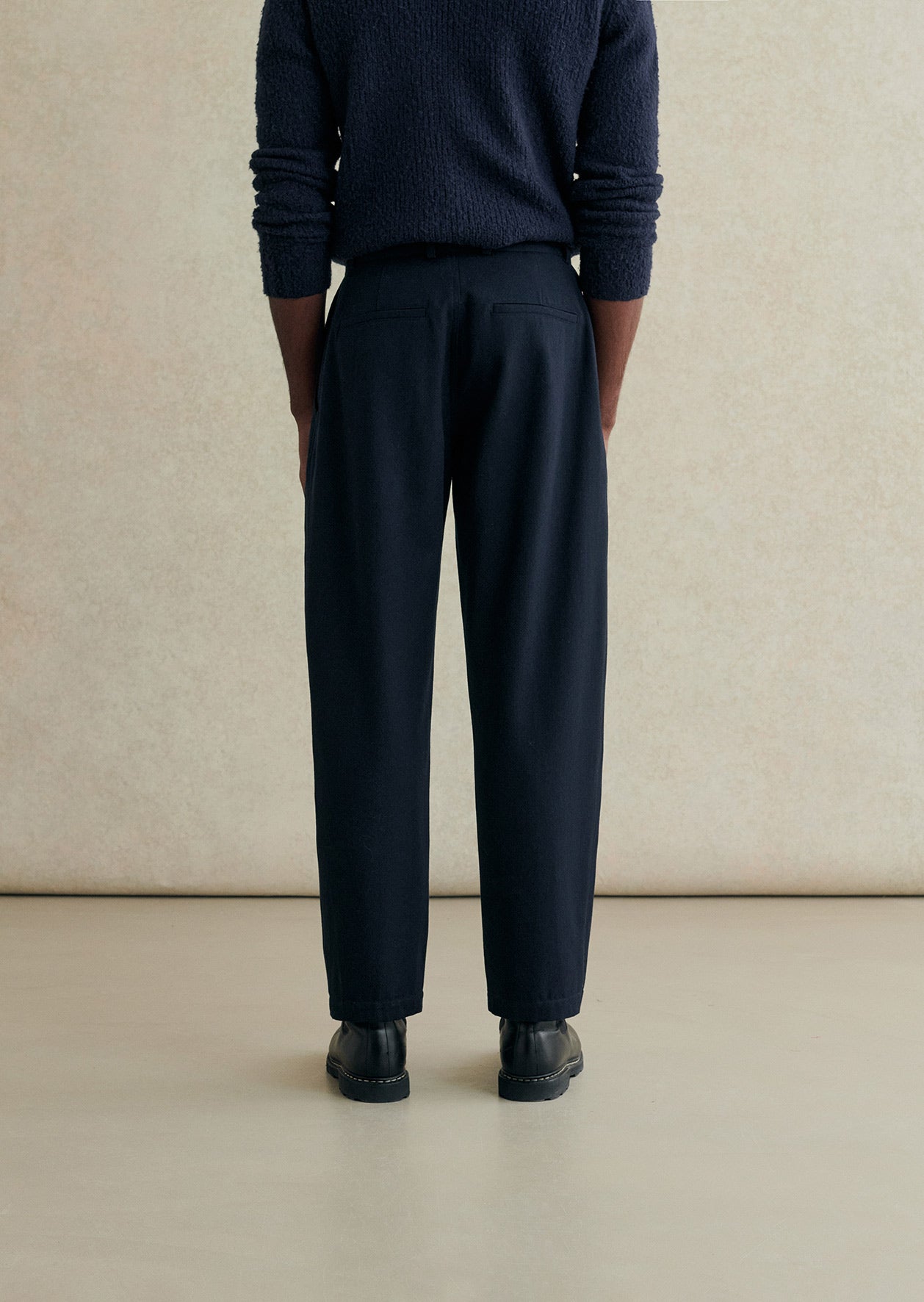 Balloon trousers