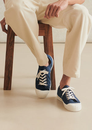 Linen shoes made by Novesta