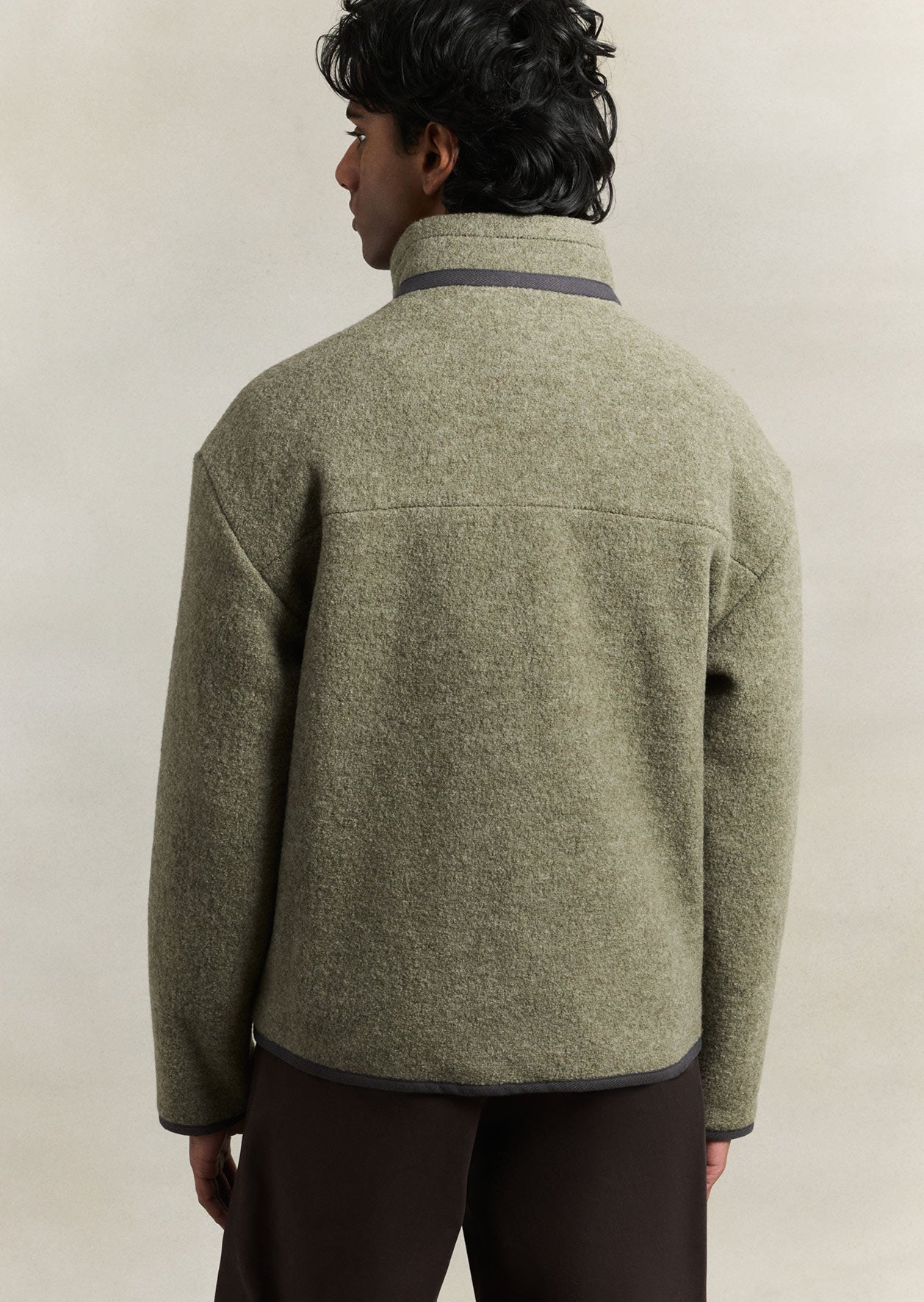 Veste livre de poche