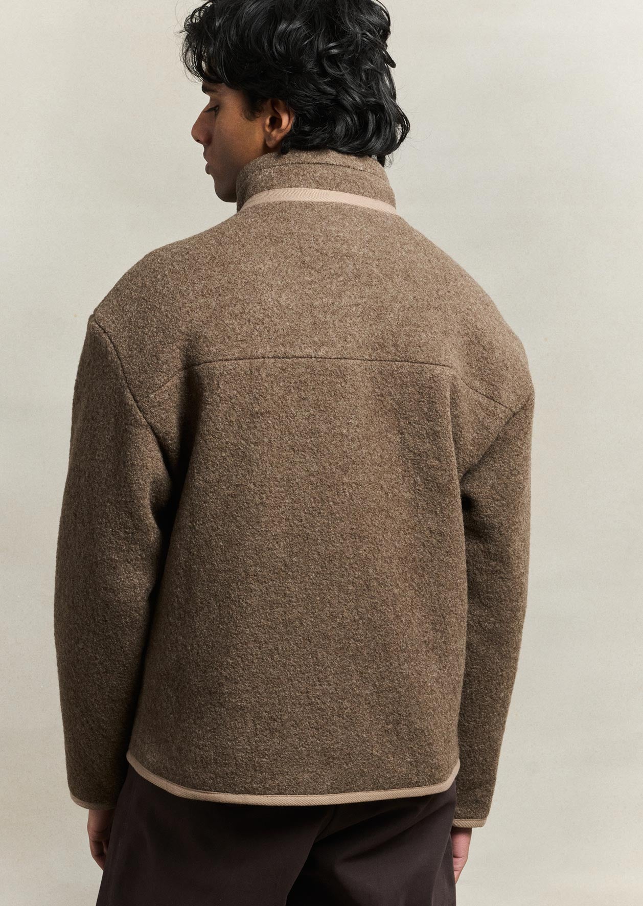 Veste livre de poche