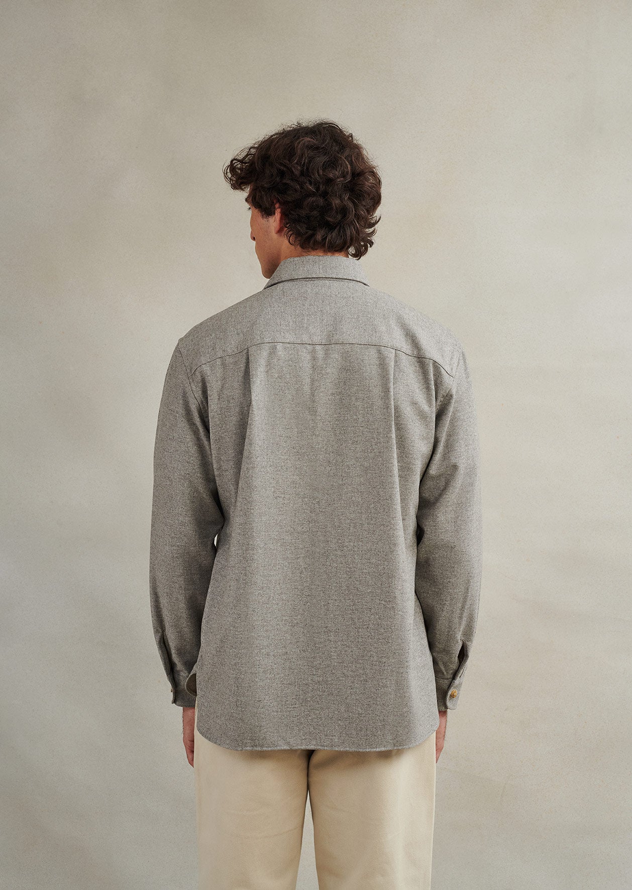 Surchemise minimaliste